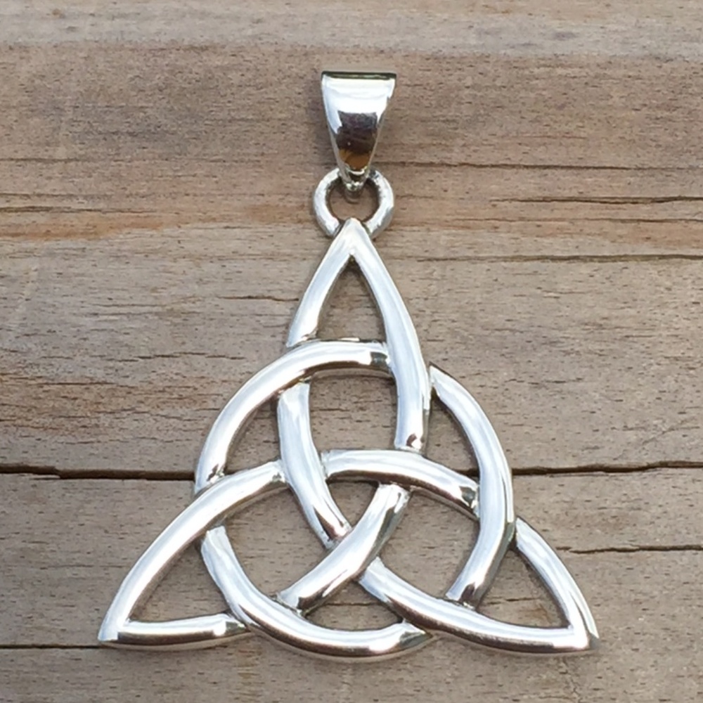 Large Celtic Triquetra Pendant solid .925 Sterling Silver Trinity knot